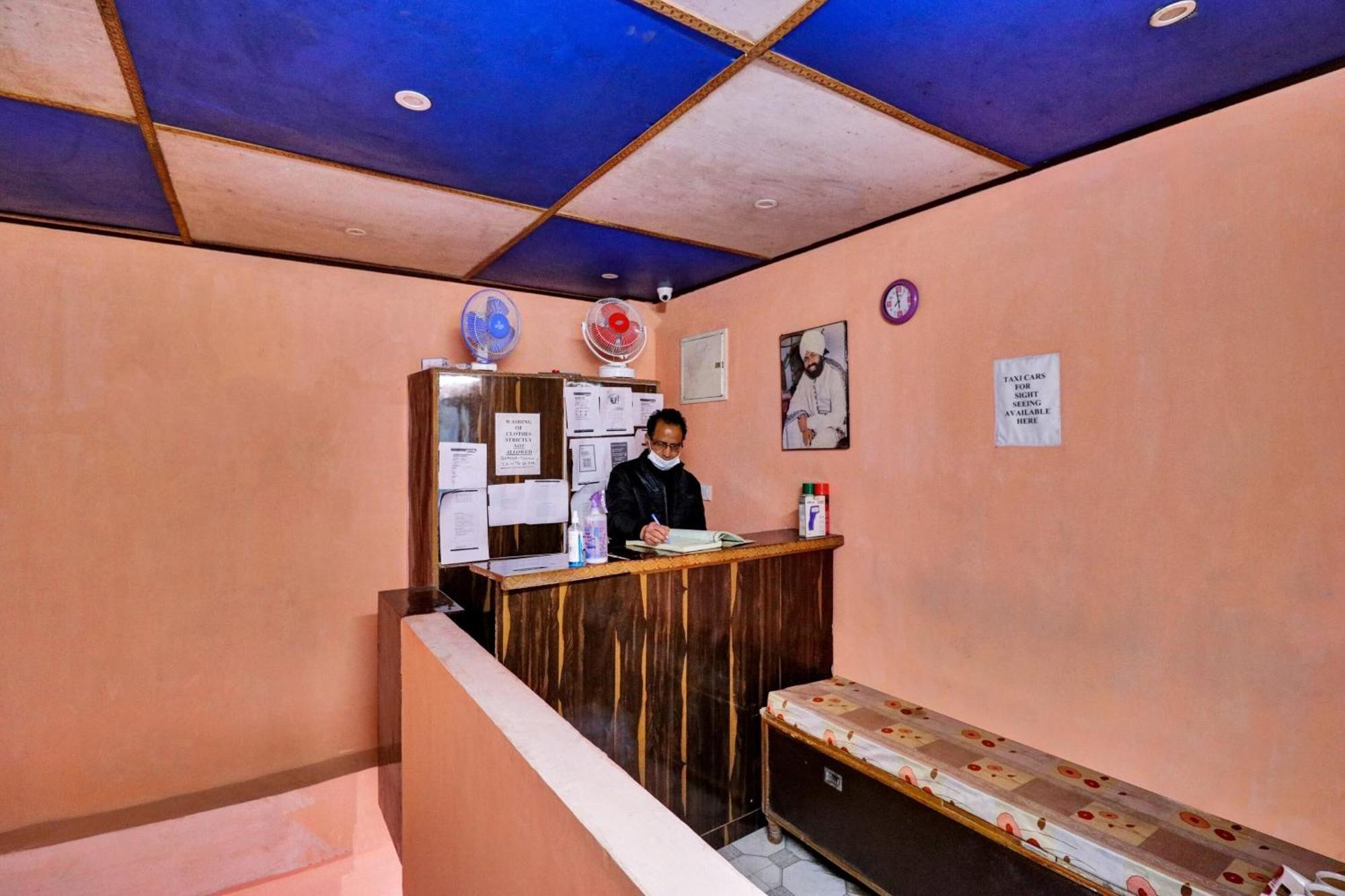 Hotel O New Shushant Regency Shimla Eksteriør billede