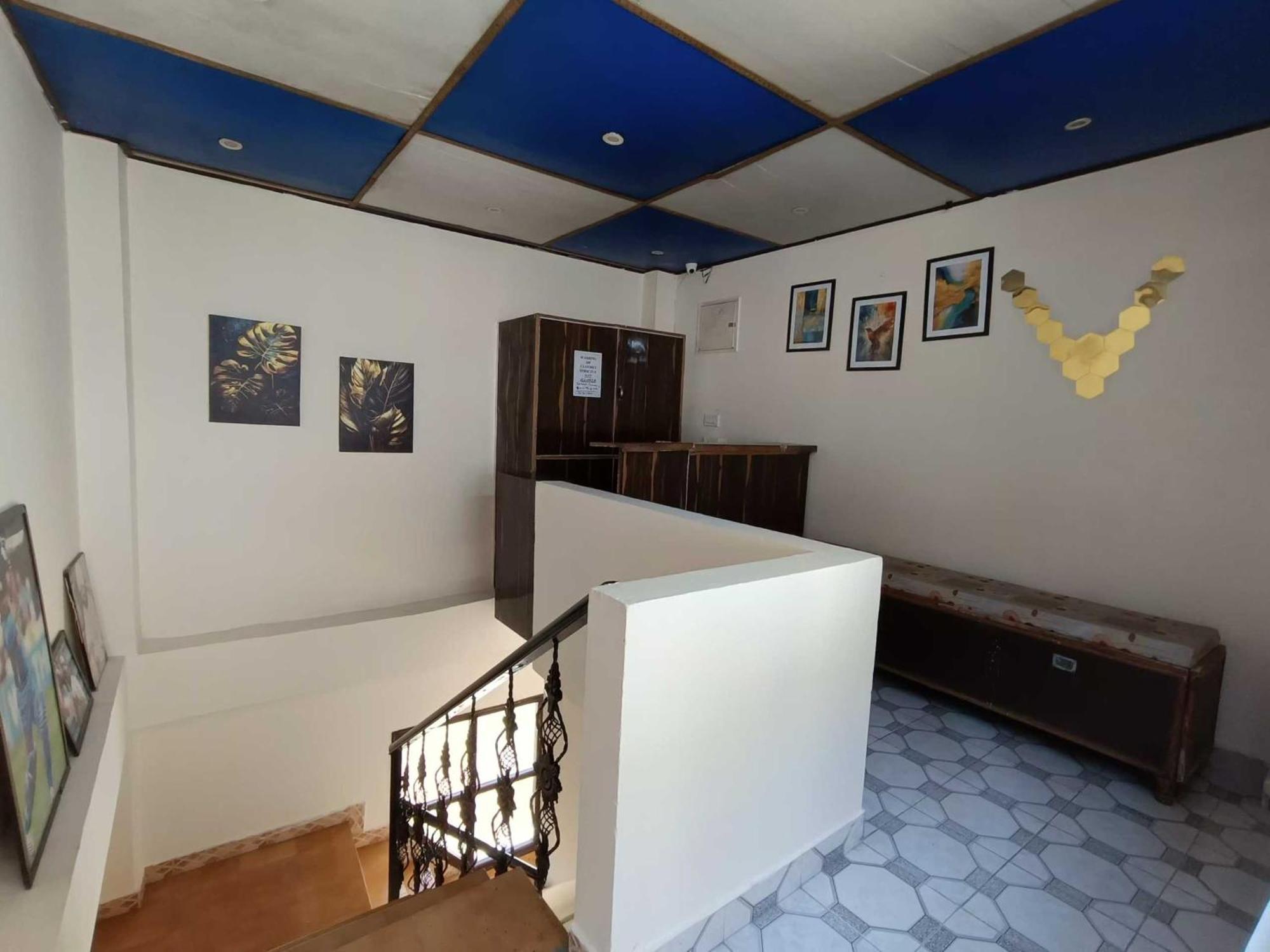 Hotel O New Shushant Regency Shimla Eksteriør billede