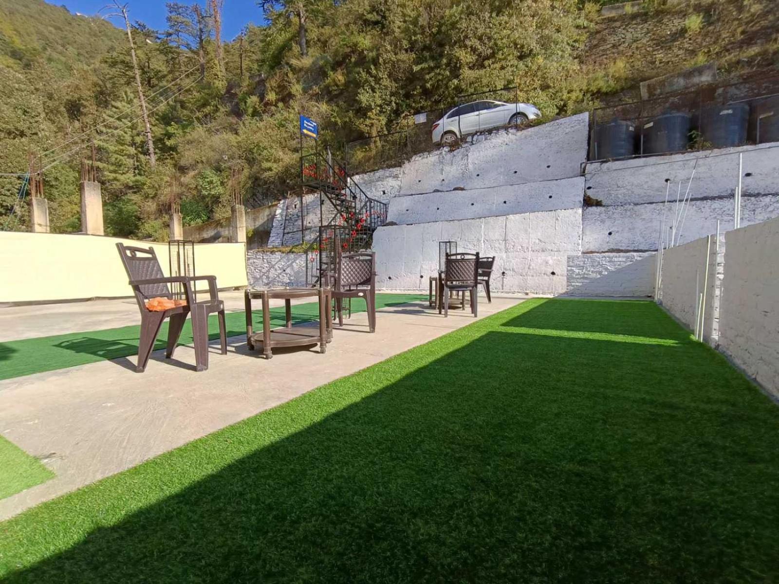 Hotel O New Shushant Regency Shimla Eksteriør billede
