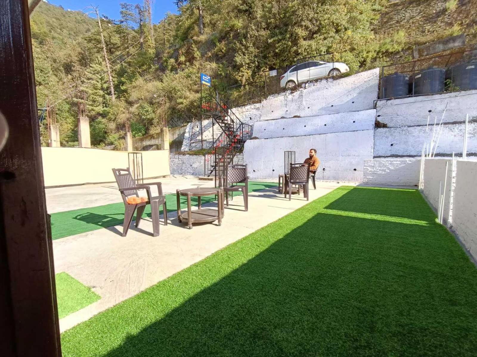 Hotel O New Shushant Regency Shimla Eksteriør billede
