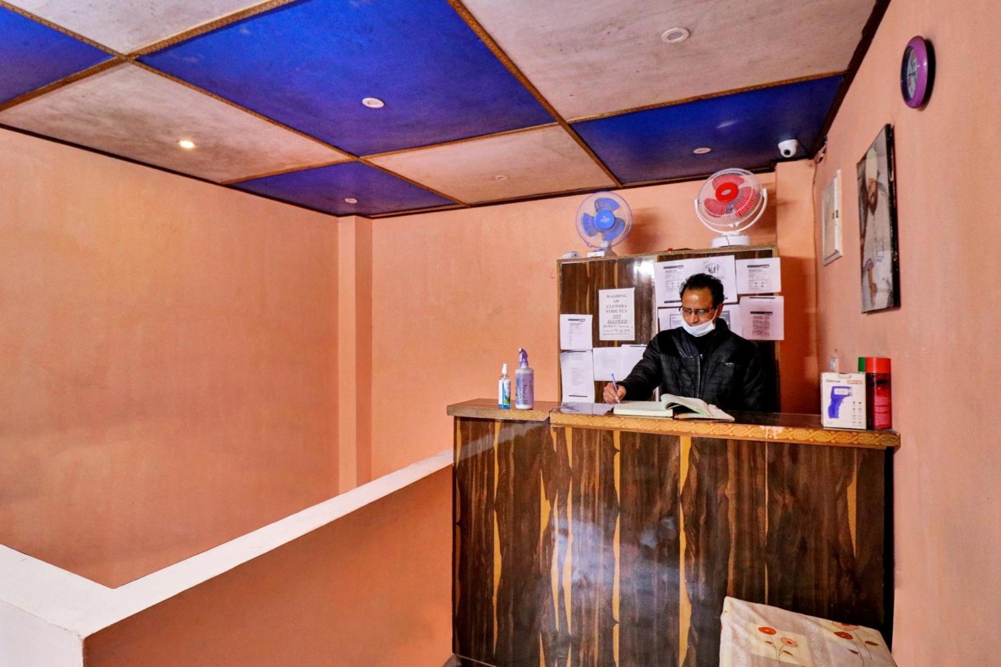 Hotel O New Shushant Regency Shimla Eksteriør billede
